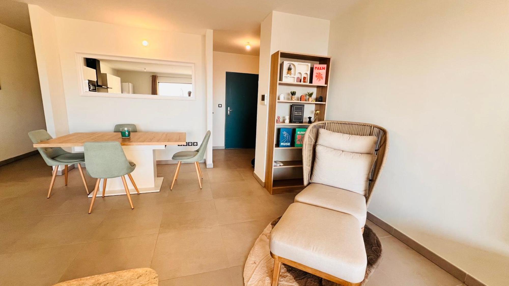 Le Reve Bleu Grand Anse Apartment Petite-Ile Luaran gambar